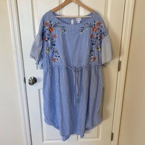 Ava & Viv dress